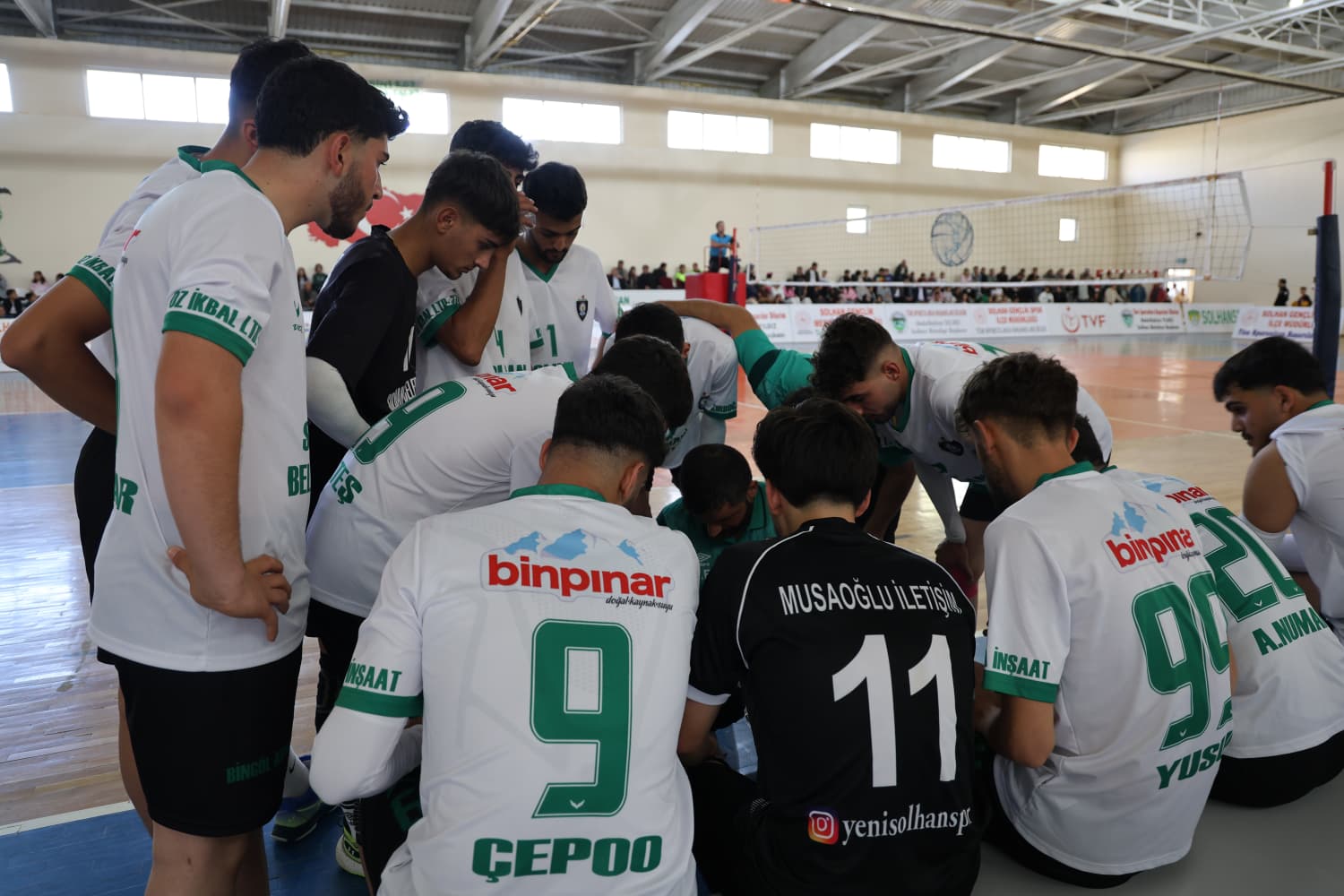 0264E92B 2920 44Ad Abfe 08B7Be41Cf33