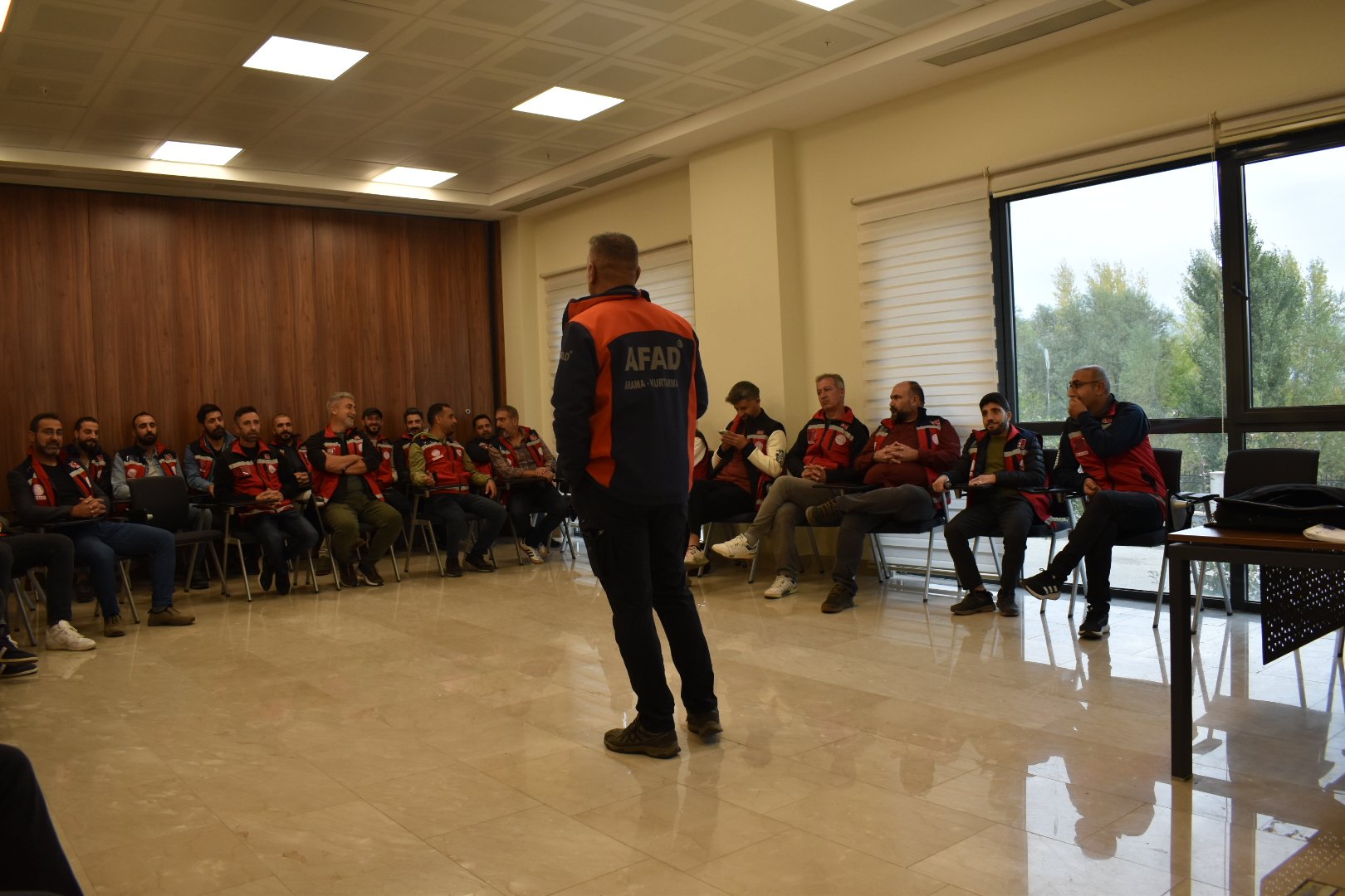 G32 E 1B X Y A A Y Ksp