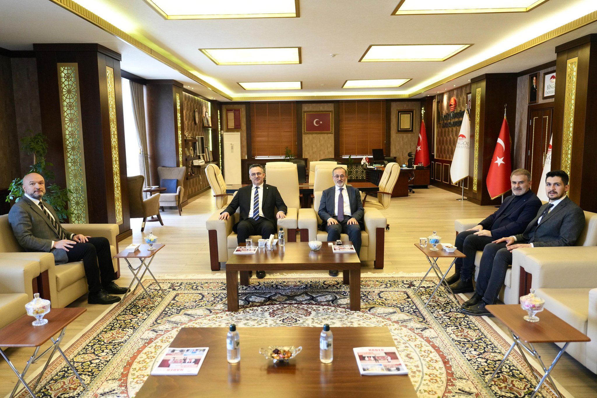 H Aes41 R W4 A A K2Fl