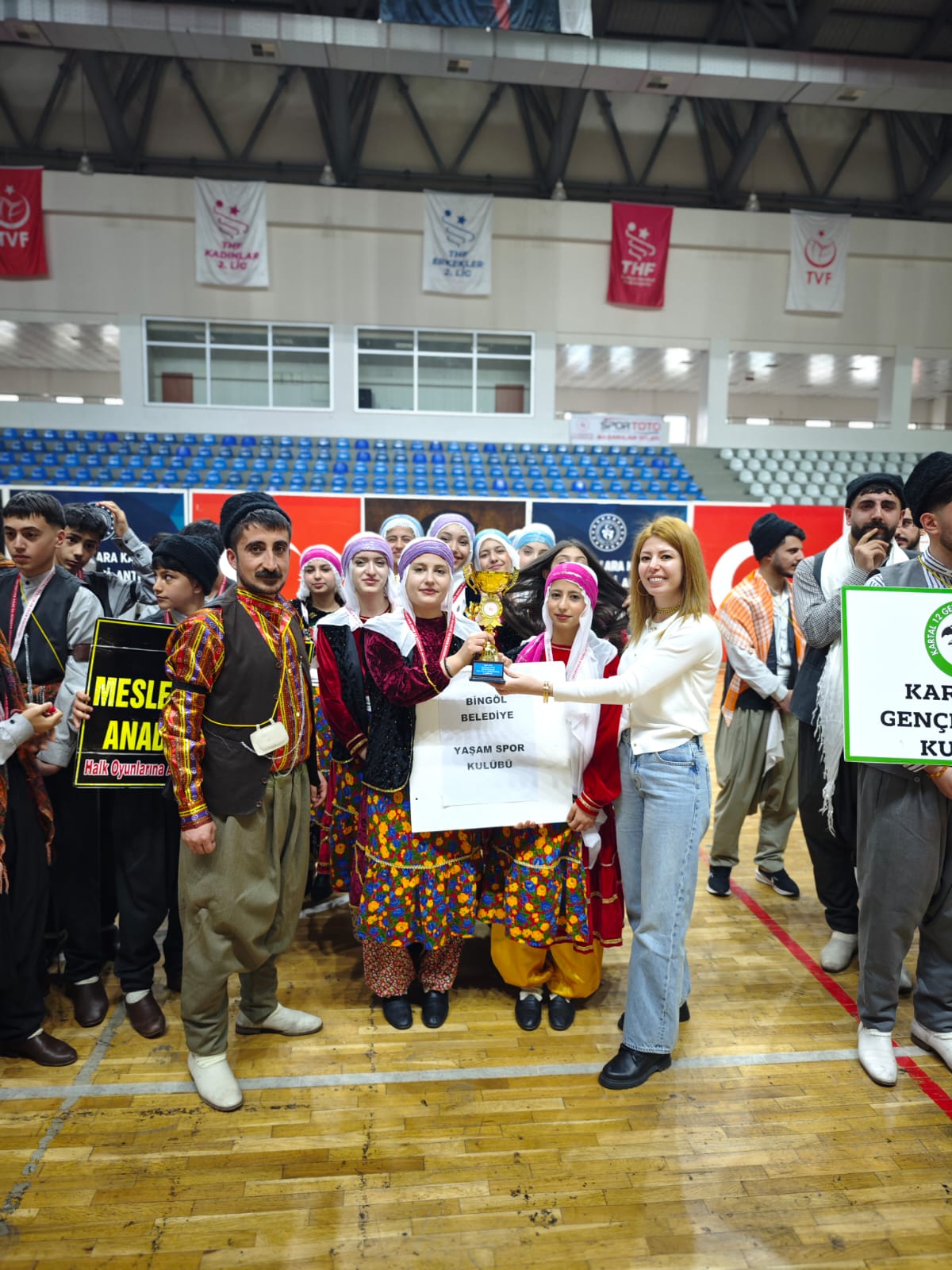 H B Ijq4 D W8 A E R8 U6