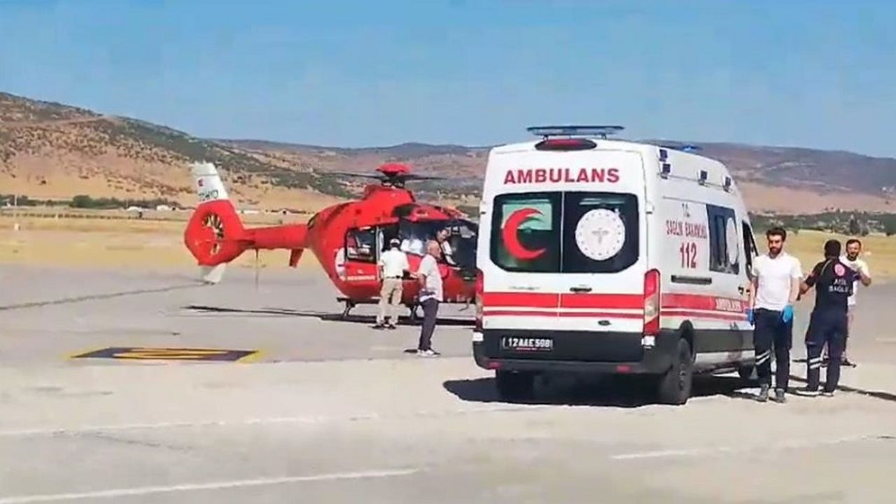 Ambulans Helikopter Mezradaki Hastanın İmdadına Yetişti