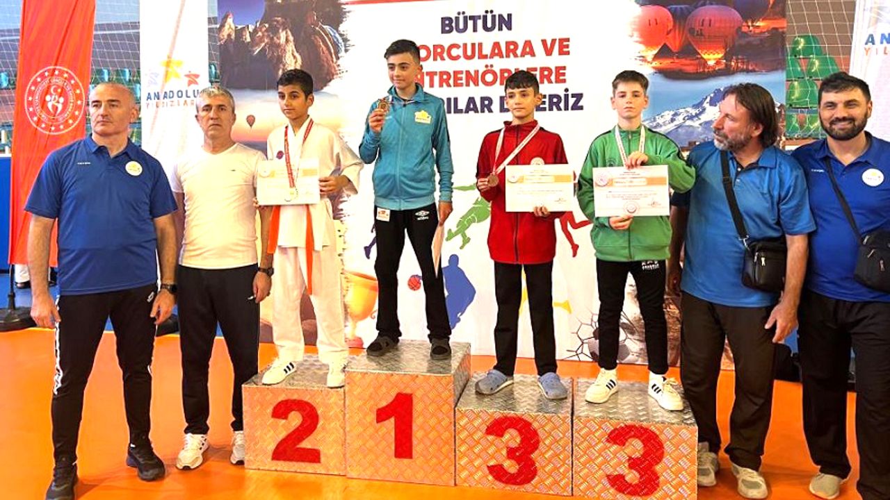 Bingöllü Sporcu, Karetede Türkiye İkincisi Oldu