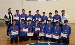 Genç Hentbol Takımı Yarı Finale Yükseldi