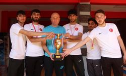 İnandılar, Azmettiler, Türkiye Şampiyonu Oldular