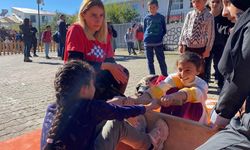 Karlıova’daki Şenlikte Çocuklar Doyasıya Eğlendi
