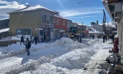 Kar Yağdı, Belediyenin Karla Mücadelesi de Başladı