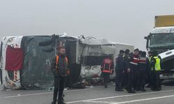 Yolcu Otobüsü Devrildi: 4 Ölü, 36 Yaralı
