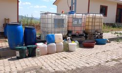 Deprem Mağduru Aileler Su Sorunu Yaşıyor