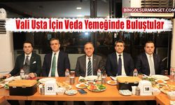 Vali Usta İçin Veda Yemeğinde Buluştular