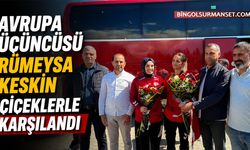 Avrupa Üçüncüsü Rümeysa Keskin Çiçeklerle Karşılandı