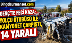 Genç’te Feci Kaza: Yolcu Otobüsü ile Kamyonet Çarpıştı, 14 Yaralı