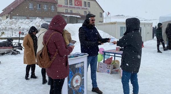 Bingöl Polisi, Siberay Projesi Kapsamında Bin 500 Kişiyi Bilgilendirdi