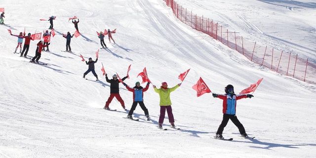 Hesarek Kayak Merkezin'de Sezon Açıldı