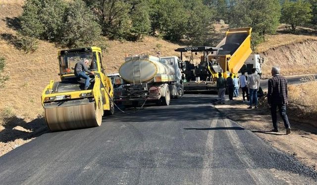 Bingöl'de Yol Yapım Çalışmaları Sürüyor