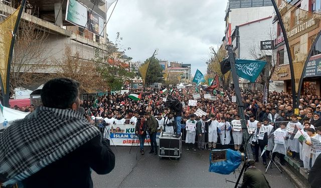 HÜDA PAR’ın Aksa Tufanına Destek Mitingine Binlerce Bingöllü Katıldı