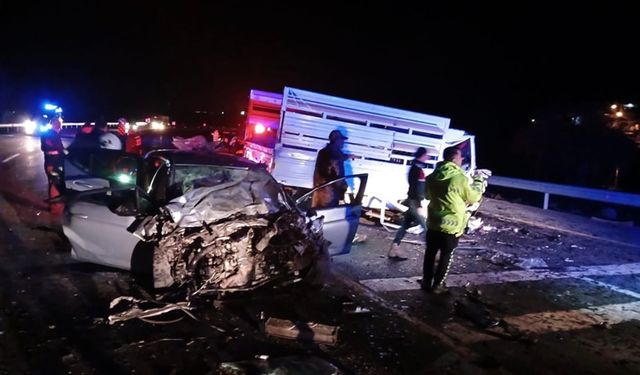 Bingöl’de feci kaza: Ölü ve Yaralılar Var