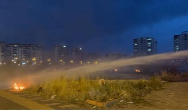 Diyarbakır’da şehir içinde anız yangını