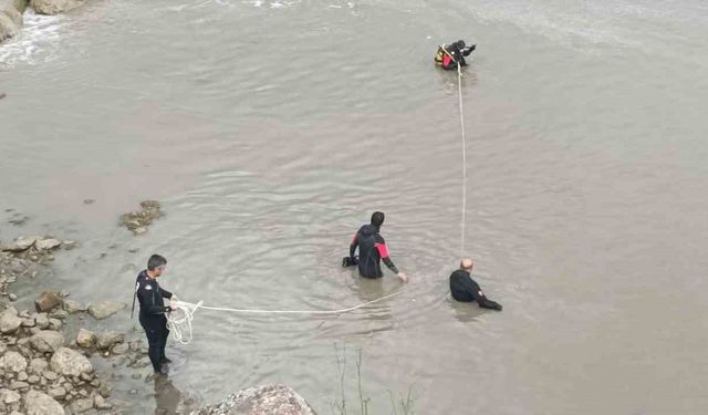 Murat Nehri’nde kaybolan çocuğun cansız bedeni bulundu