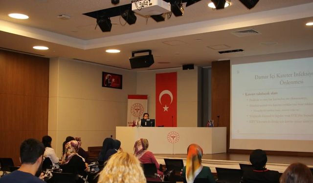 Elazığ’da damar içi katater enfeksiyonları ve kültür alma yöntemleri semineri