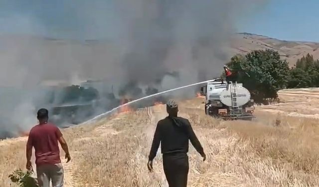 Elazığ’da tarlada çıkan anız yangını söndürüldü