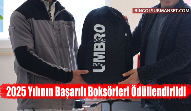 2025 Yılının Başarılı Boksörleri Ödüllendirildi