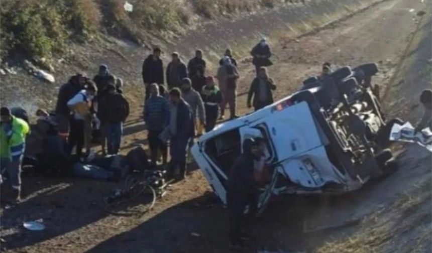 Adana’da Kaza: 1 Hemşehrimiz Öldü 17 Hemşehrimiz Yaralandı
