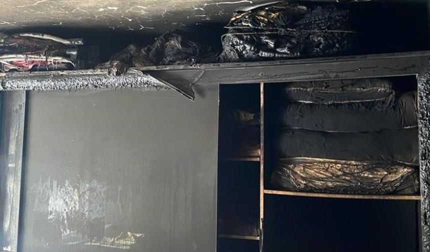 Elektrik Kontağından Çıkan Yangında Ev Kullanılamaz Hale Geldi