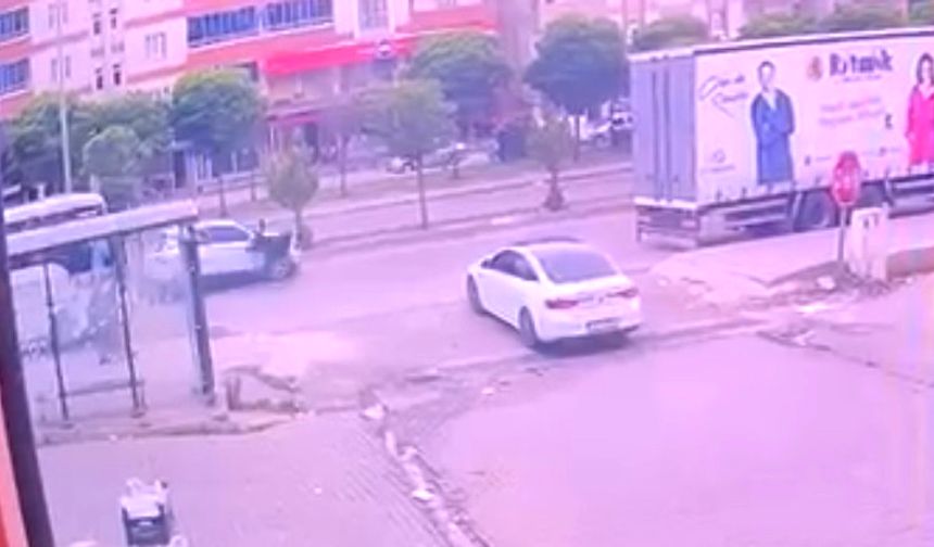 Otomobilin Çarptığı Yaya Yaralandı