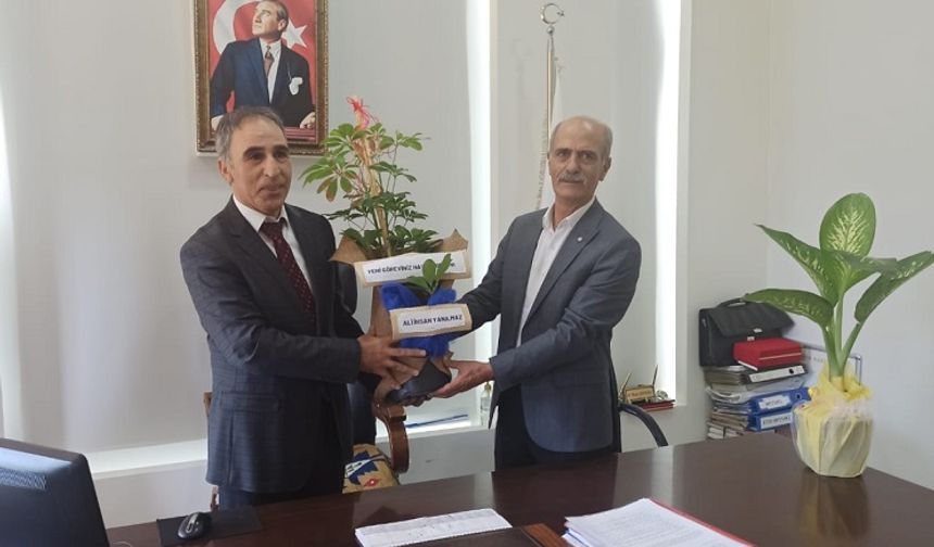 İlçe Milli Eğitim Müdürlüğü’nde Devir Teslim Töreni