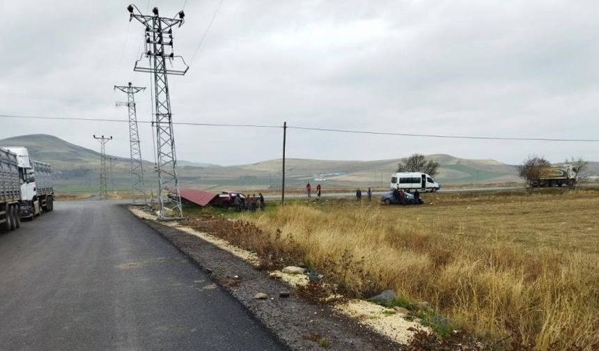 Trafik Kazası: 2 Yaralı